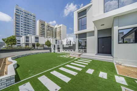 4 Schlafzimmer Villa zum zum Verkauf in Al Furjan, Dubai - Villa in Al Furjan，Murooj Al Furjan, 4 schlafzimmer, 7600000 AED - 15521061