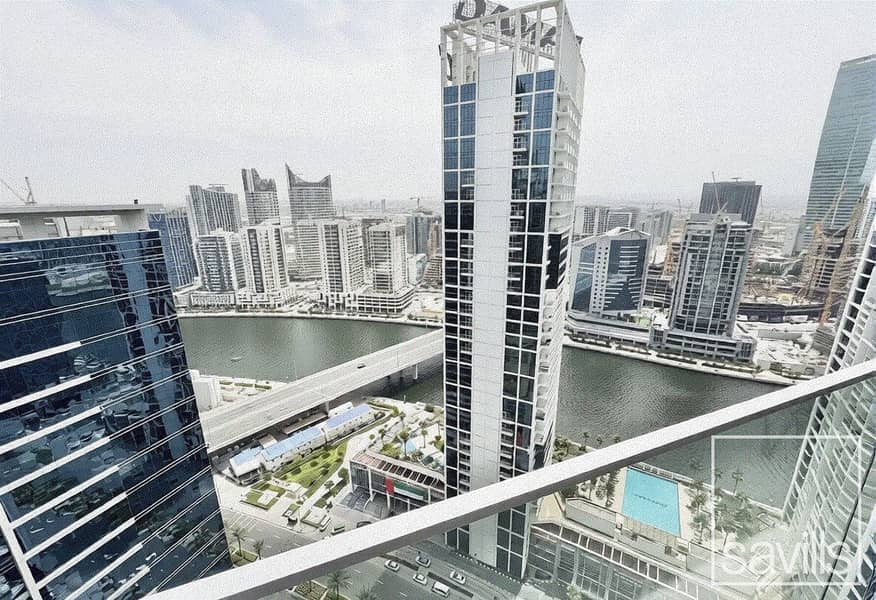 Stunning Canal View | High Floor | Study Room Stunning Canal View | High Floor | Study Room