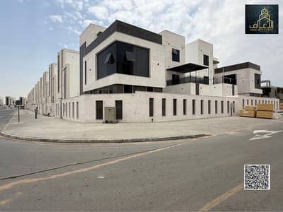 6 Camere Villa in Vendita a Al Helio, Ajman - 07EC85DF-CBE7-44DA-B248-0C427E404ACB. jpg
