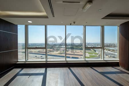 Office for Sale in Business Bay, Dubai - Corner Office | Vacant |High ROI | Racecourse View