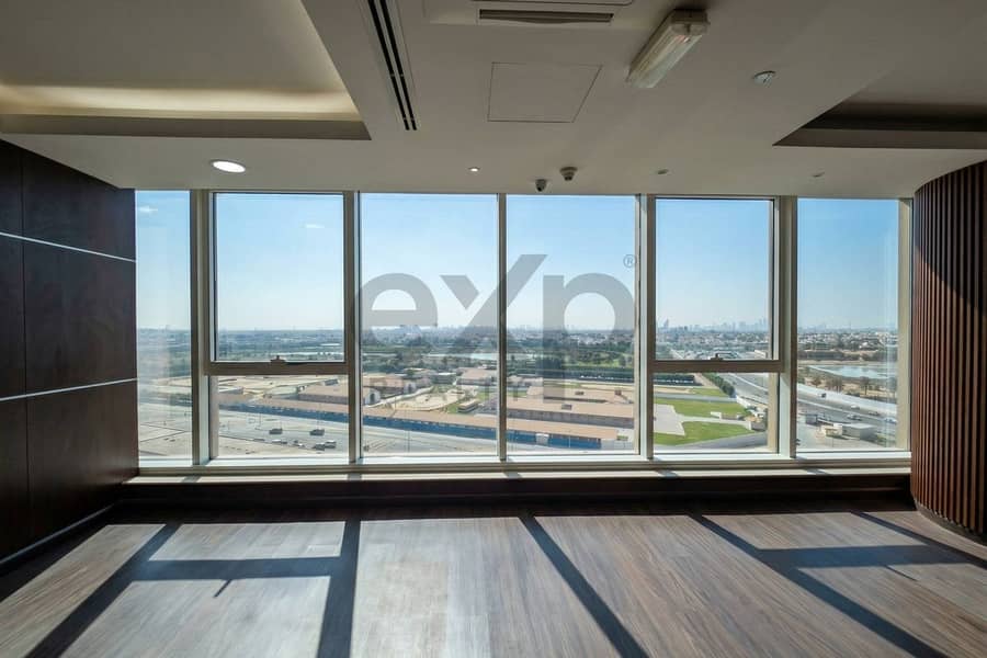 Büro in Business Bay,Churchill Towers,Churchill Executive, 2000000 AED - 15522140 Büro in Business Bay,Churchill Towers,Churchill Executive, 2000000 AED - 15522140