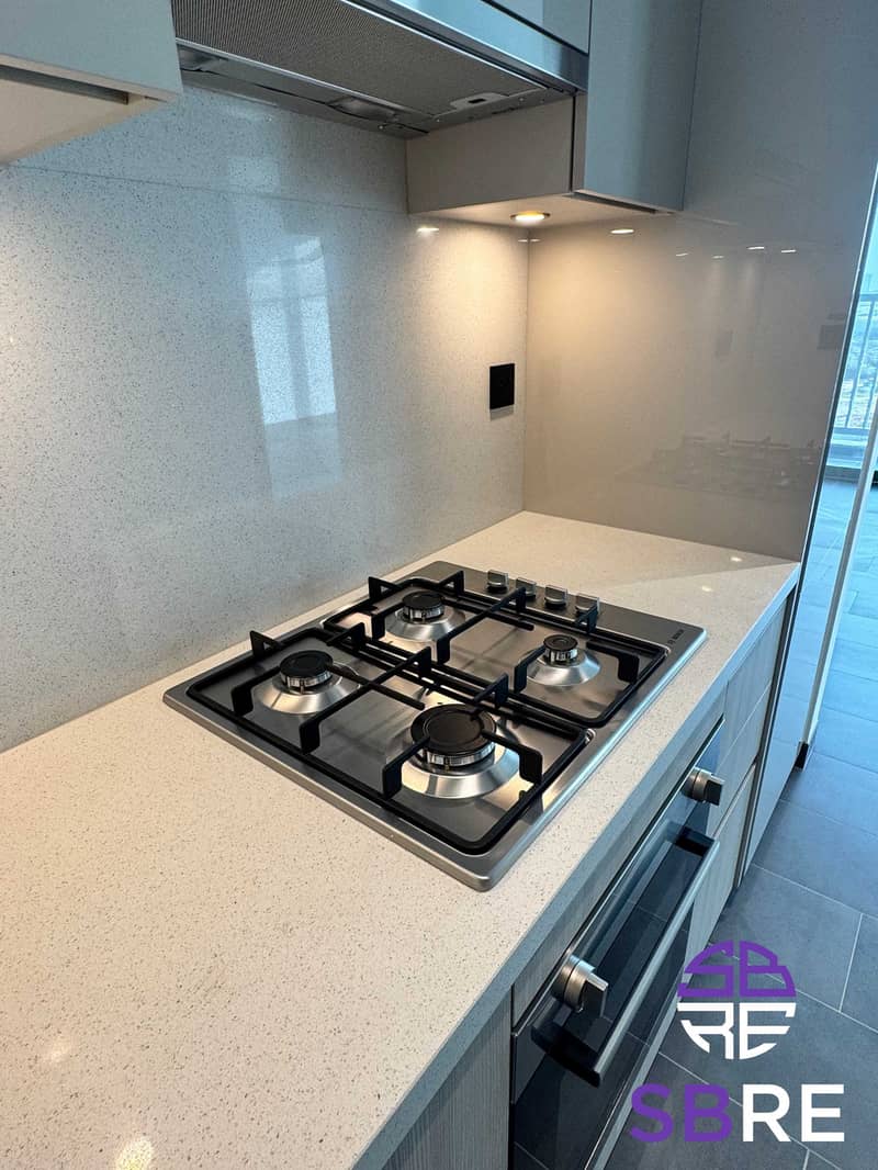 33 SobhaApartmentKitchen02. jpg