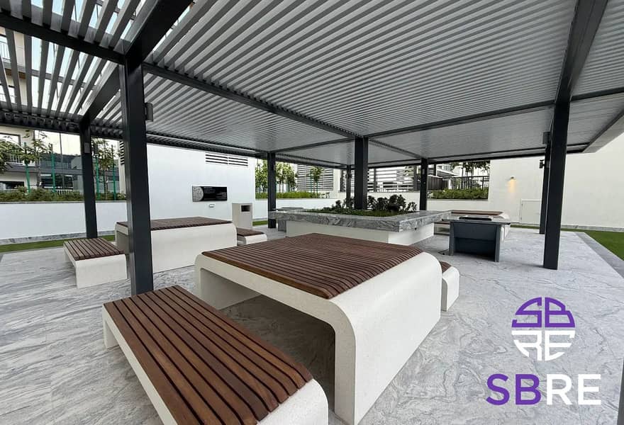 38 SobhaOutdoor01. jpg