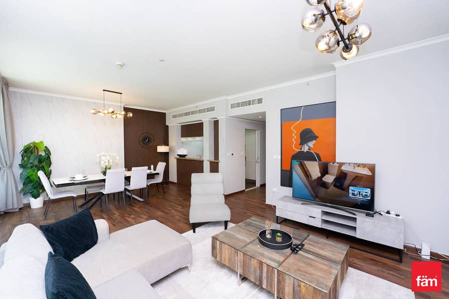 Luxury 2BR Direct Burj Khalifa and Fountain View Luxury 2BR Direct Burj Khalifa and Fountain View