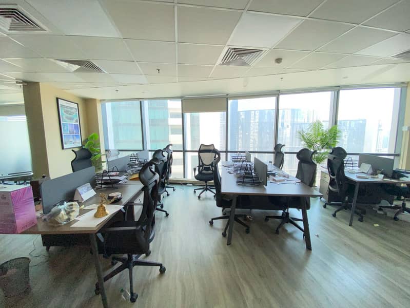 Fully Furnished | Office | Near Metro | High Floor – pohled 2