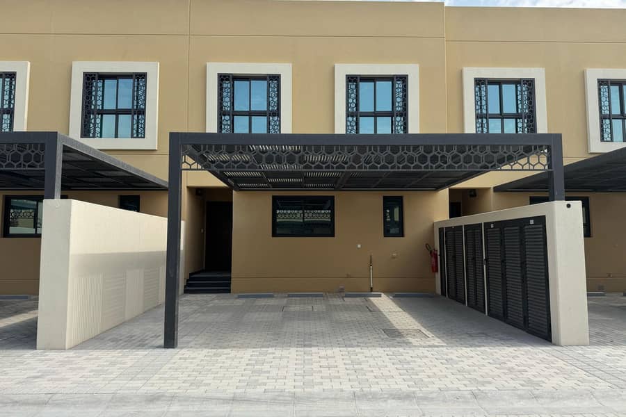 READY VILLA 3BED-FURNISHED-NO COMMISSION -FREEHOLD READY VILLA 3BED-FURNISHED-NO COMMISSION -FREEHOLD