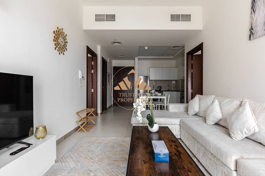 4 living room (3). jpg