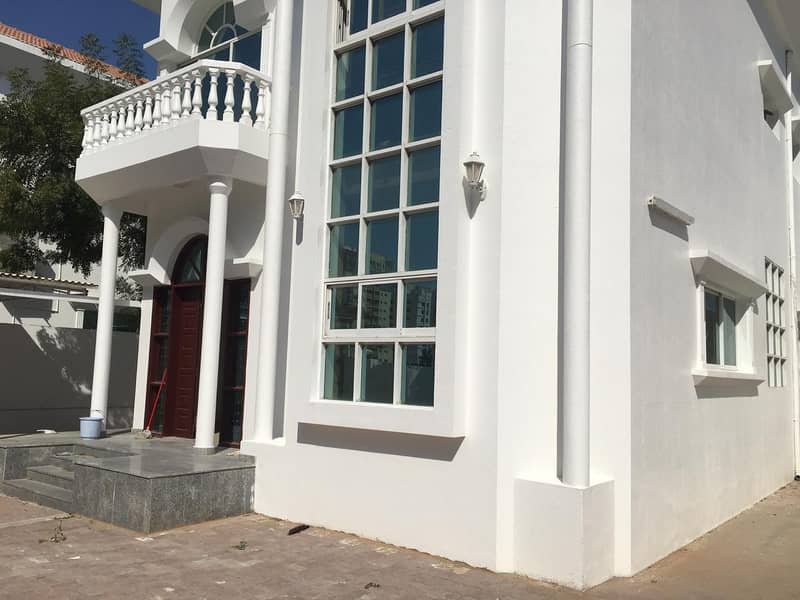 $$ Grand 5 Bedroom Villa with pretty garden available in Al Sharqan area in the lowest price.