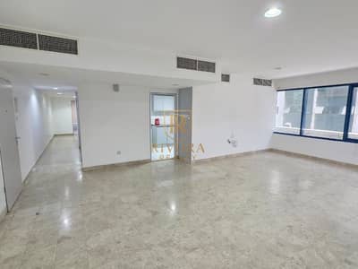 2 Bedroom Apartment for Rent in Bur Dubai, Dubai - WhatsApp Image 2026-06-18 at 12.07. 53. jpeg 2 Bedroom Apartment for Rent in Bur Dubai, Dubai - WhatsApp Image 2026-06-18 at 12.07. 53. jpeg