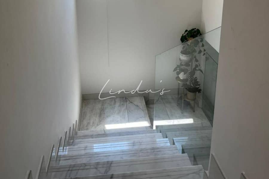 8 images image img
