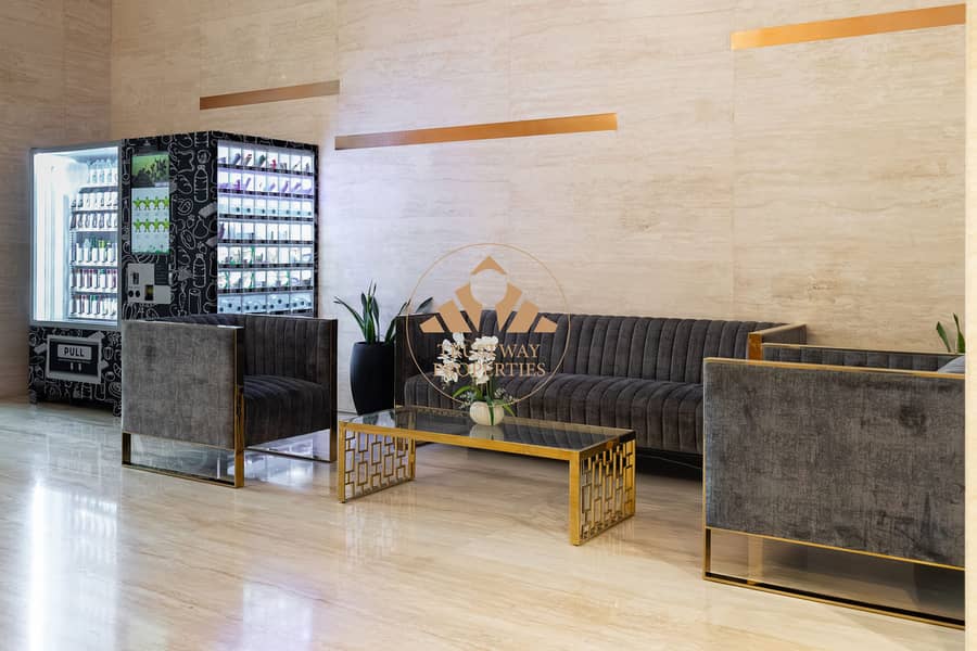 16 lobby (2). jpg