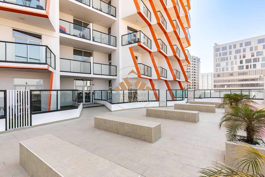 17 amenities roof top. jpg