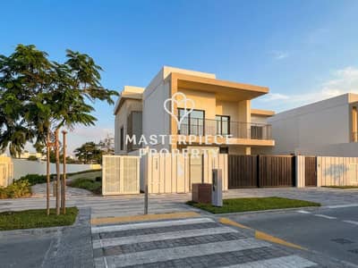 4 Bedroom Villa for Sale in Yas Island, Abu Dhabi - Rare Corner 4BR Villa | Largest Plot | Single Row 4 Bedroom Villa for Sale in Yas Island, Abu Dhabi - Rare Corner 4BR Villa | Largest Plot | Single Row
