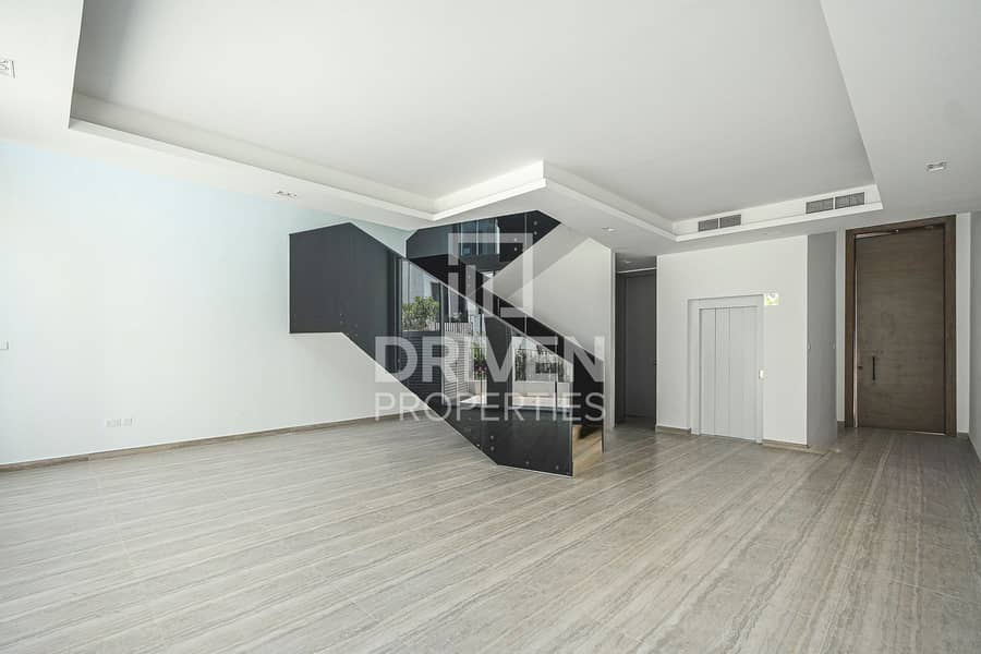 Spacious with Maids Room | Near Clubhouse Spacious with Maids Room | Near Clubhouse