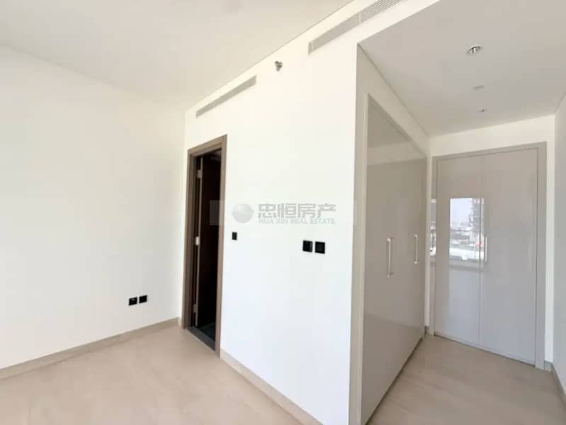 4 845705146-1066x800. webp