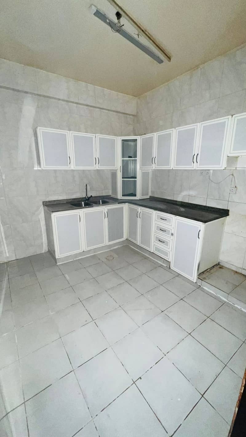 4 95bd34ad-0e33-4703-97f6-6c2eb32601ae. jpg