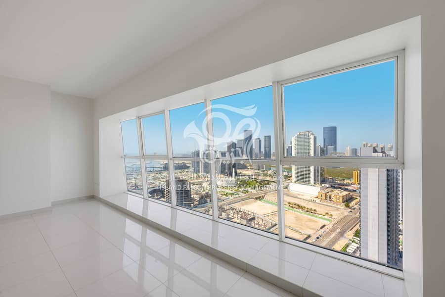 17 Livingroom View1. jpg