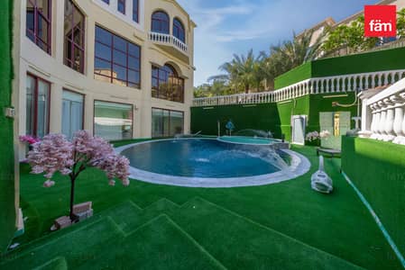 7 Bedroom Villa for Rent in Emirates Hills, Dubai - Beautiful 8 B/R Villa In Emirates Hills