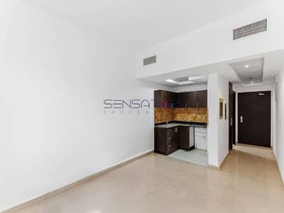 Studio for Rent in Jumeirah Village Circle (JVC), Dubai - Modern Fully Furnished | High ROI | Prime Location