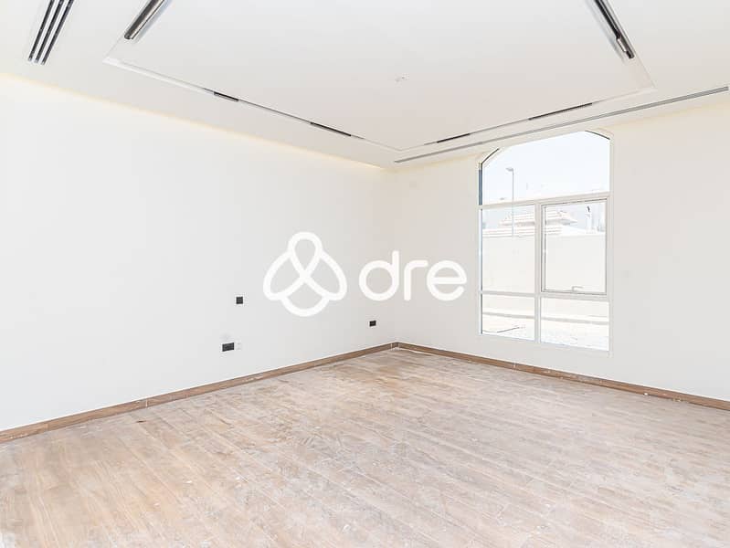 6 DRE03038. JPG
