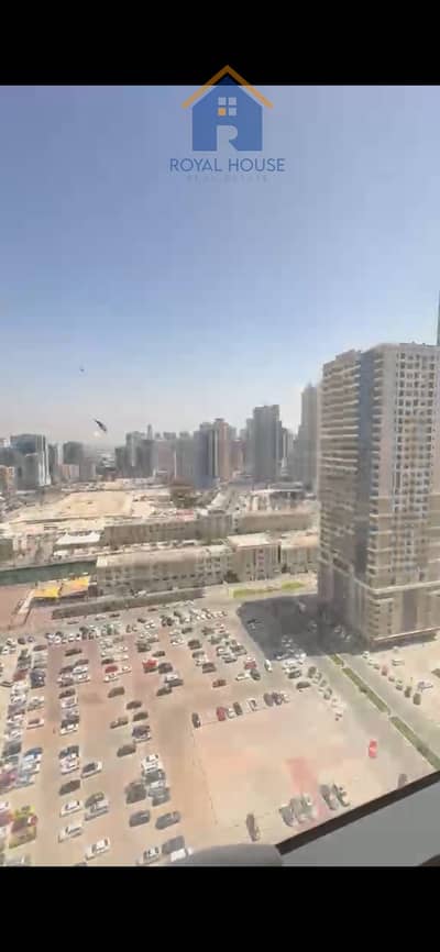 2 Bedroom Flat for Sale in Al Khan, Sharjah - WhatsApp Image 2026-06-18 at 12.27. 08 PM. jpeg 2 Bedroom Flat for Sale in Al Khan, Sharjah - WhatsApp Image 2026-06-18 at 12.27. 08 PM. jpeg