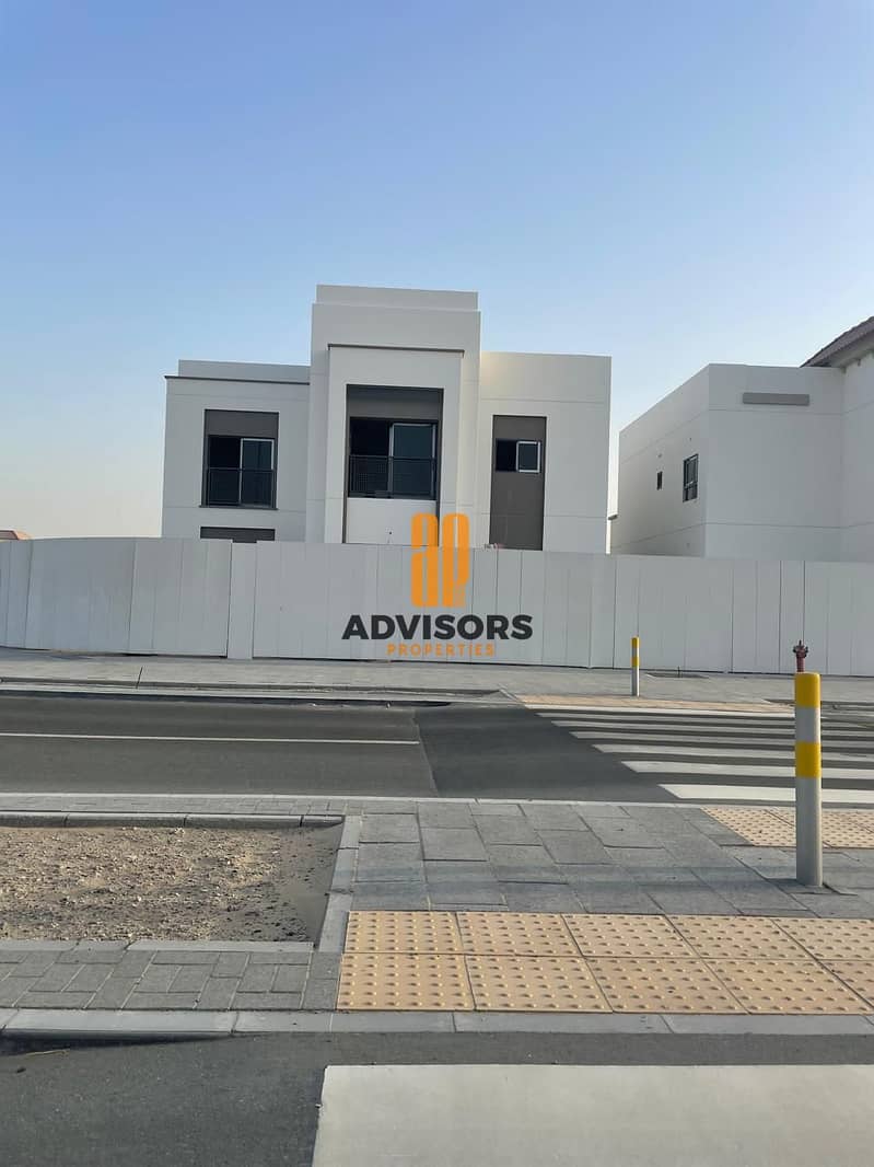 4 WhatsApp Image 2025-10-12 at 11.22. 14. jpeg