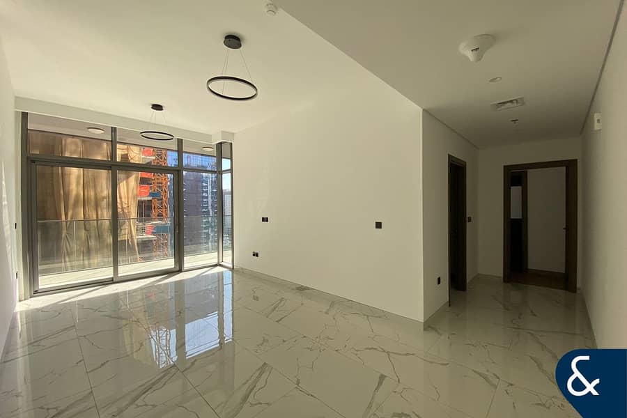 One Bedroom | Vacant | Closed Kitchen One Bedroom | Vacant | Closed Kitchen