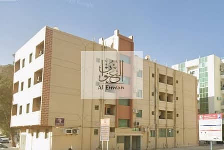10+ Beds Building for Sale in Abu Shagara, Sharjah - 70f0e0b3-88ab-4e49-b04b-5ca3d812a713. jpg 10+ Beds Building for Sale in Abu Shagara, Sharjah - 70f0e0b3-88ab-4e49-b04b-5ca3d812a713. jpg