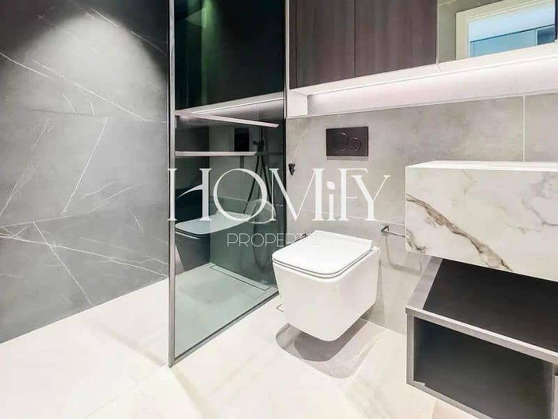 HIGH-END AMENITIES | POOL & GYM | VACANT - Image 9