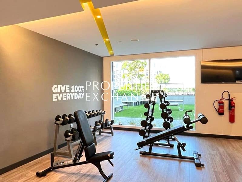 12 648d7f7c. jpg
