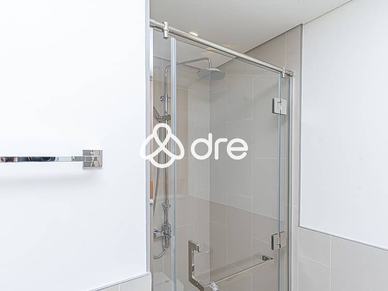 22 DRE03469. JPG