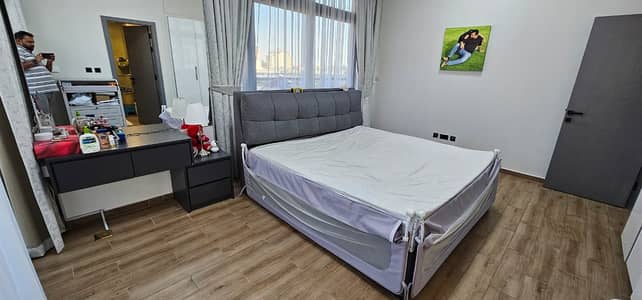 2 Bedroom Apartment for Rent in Dubai Sports City, Dubai - PHOTO-2026-06-18-13-51-01. jpg 2 Bedroom Apartment for Rent in Dubai Sports City, Dubai - PHOTO-2026-06-18-13-51-01. jpg