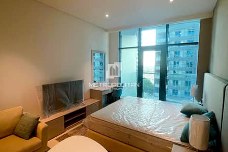 Studio for Rent in Palm Jumeirah, Dubai - Vacant 28 April | Beach Living | Fully Furnished