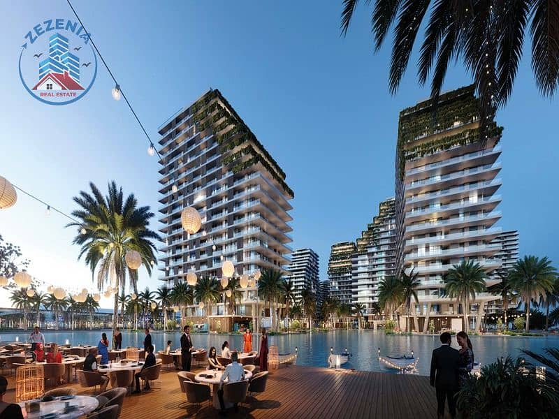 5 Azizi_Venice_Brochure-051 (1). jpg