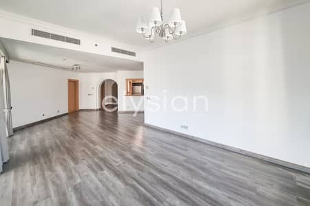 3 Slaapkamers Appartement te Huur in Palm Jumeirah, Dubai - Appartement in Palm Jumeirah，Shoreline Apartments，Al Nabat, 3 slaapkamers, 259995 AED - 15529311