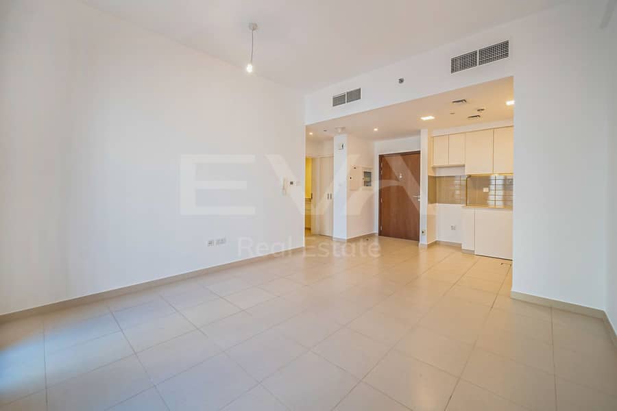 UNFURNISHED | COMMUNITY VIEW | TENANTED UNFURNISHED | COMMUNITY VIEW | TENANTED