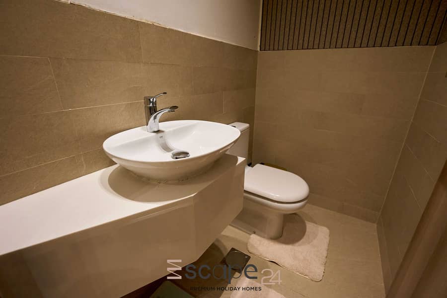 30 FDS06646. jpg