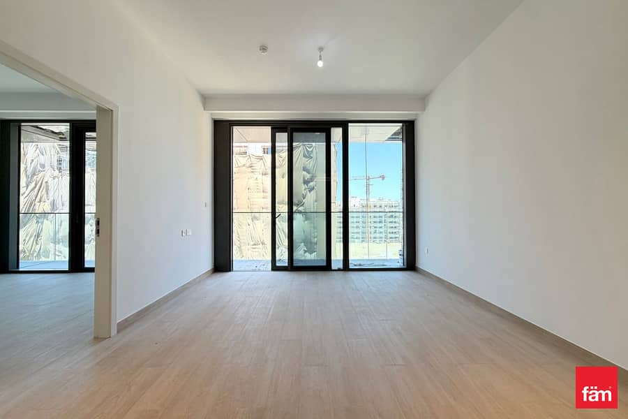 Modern 1BHK With Maid Room| Unfurnished | Spacious Modern 1BHK With Maid Room| Unfurnished | Spacious