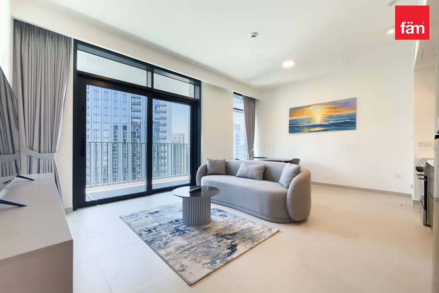 Modern Furniture | High Floor | Vacant Modern Furniture | High Floor | Vacant