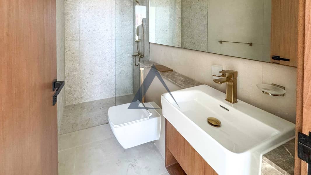 10 AZCO REAL ESTATE-6. jpg