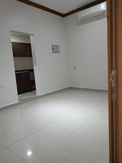 Studio for Rent in Al Rashidiya, Ajman - WhatsApp Image 2026-06-09 at 7.58. 17 PM. jpeg Studio for Rent in Al Rashidiya, Ajman - WhatsApp Image 2026-06-09 at 7.58. 17 PM. jpeg