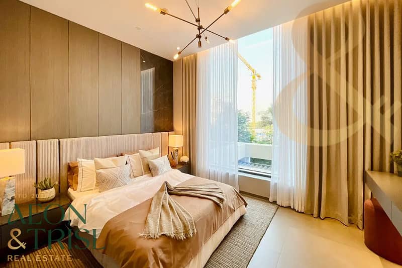 Luxury Living | Park View | Prime Location Luxury Living | Park View | Prime Location