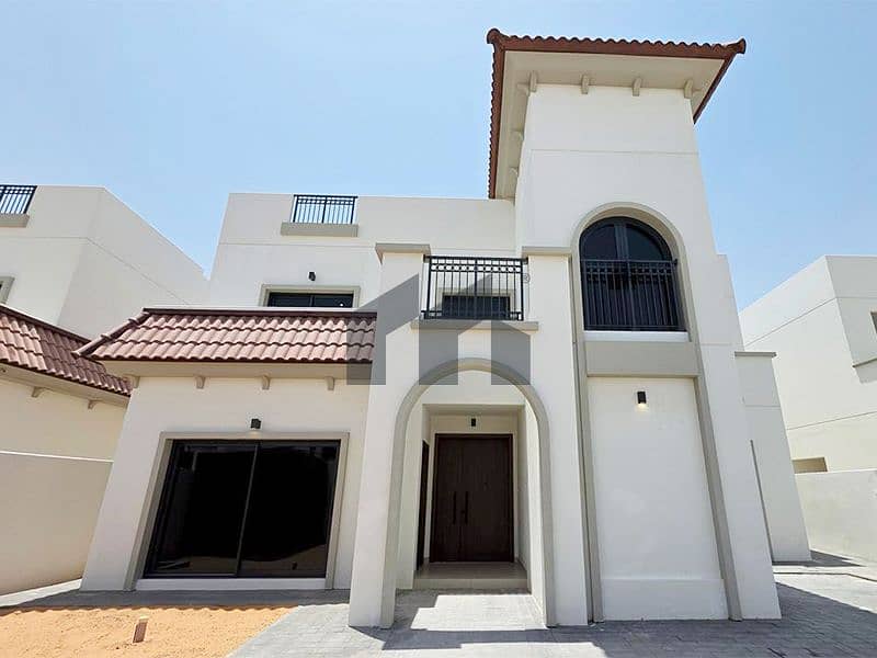 Spacious 4BR | Hot deal | Full amenities Spacious 4BR | Hot deal | Full amenities