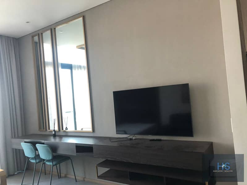 Fully furnished & Spacios Studio + Ready unit