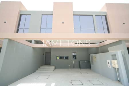 4 Bedroom Townhouse for Rent in Tilal City, Sharjah - KCB_4258. jpg 4 Bedroom Townhouse for Rent in Tilal City, Sharjah - KCB_4258. jpg