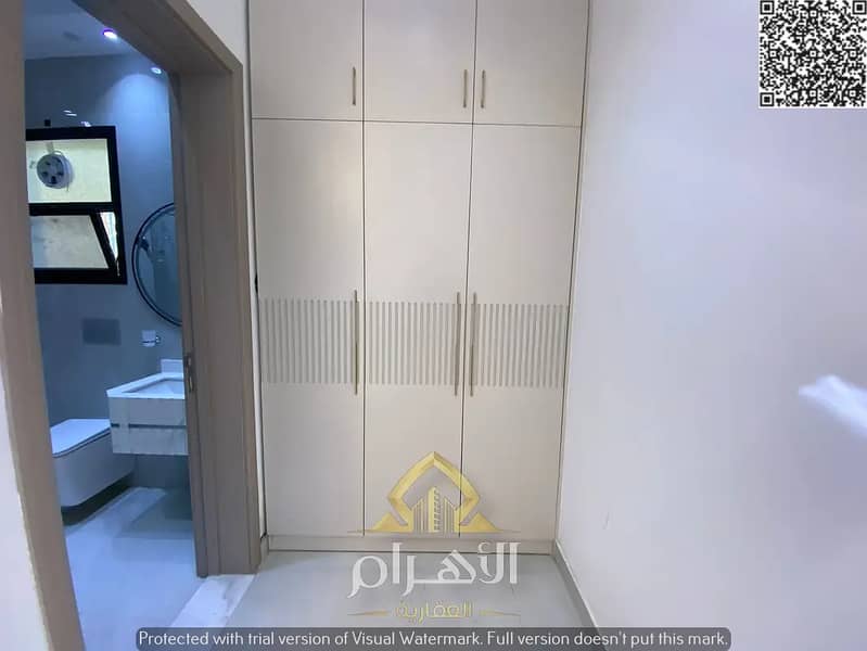 15 839170401-1066x800. png