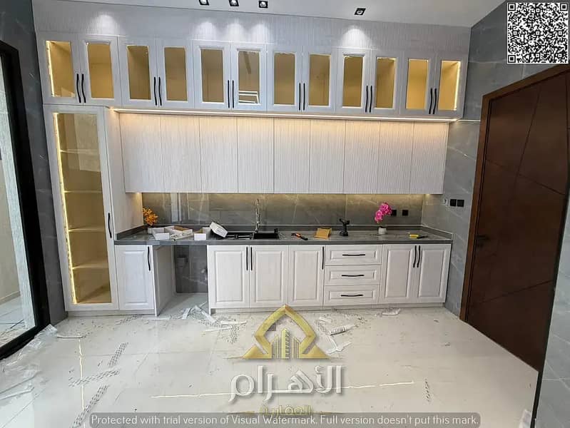6 840151797-1066x800. webp