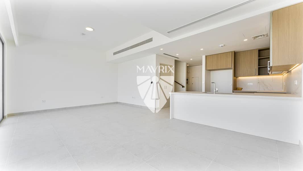 Single Row | Green Belt | Close to Pool | Ready - Image 4