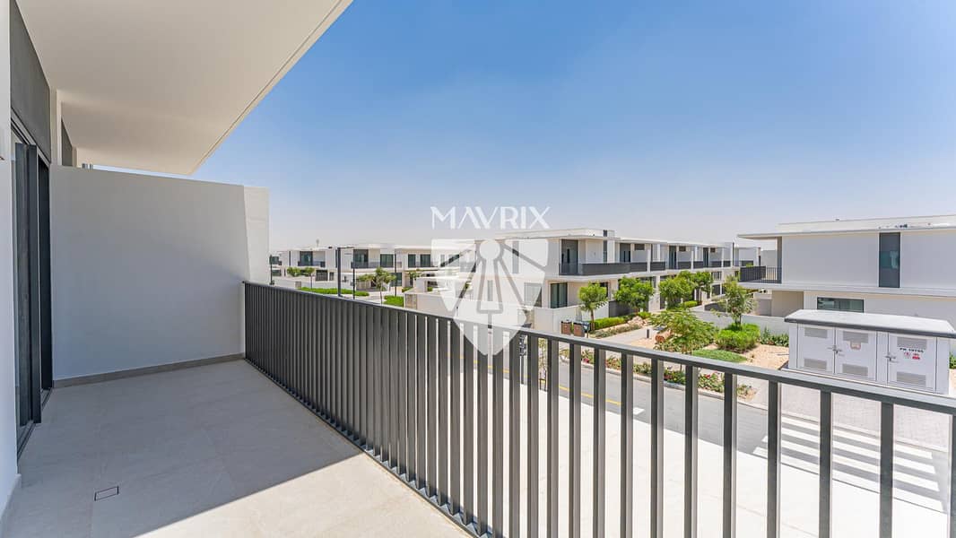 Single Row | Green Belt | Close to Pool | Ready - Image 23