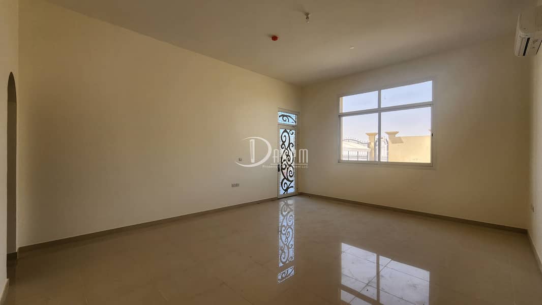 8 الرياض111. jpg